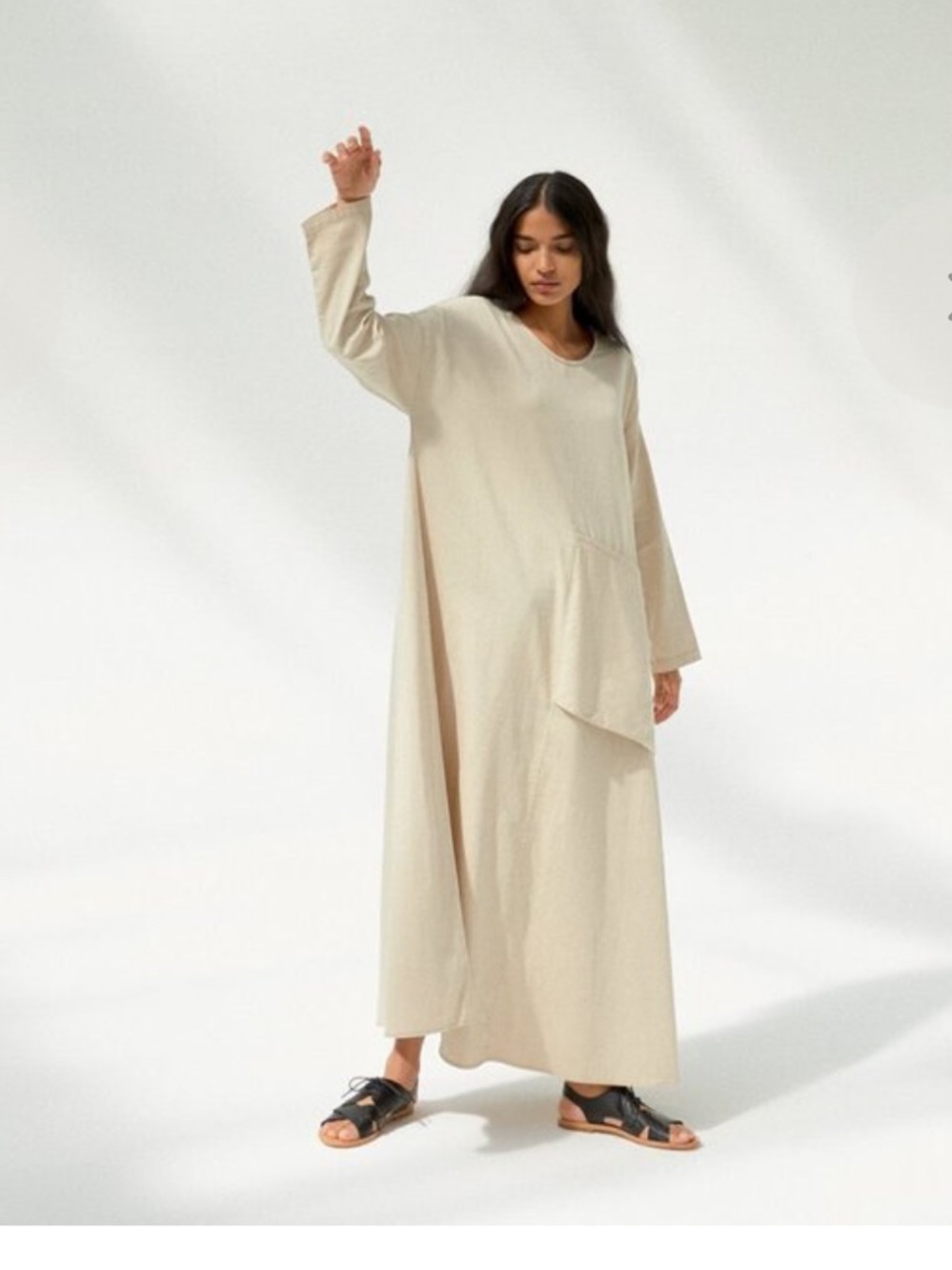 CORDERA
SOFT COTTON POCKET DRESS - TAUPE
$300 contemporary boho spring resort